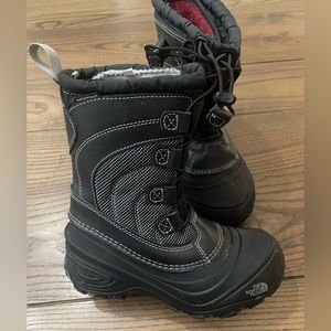 NorthFace Therma Felt Snow Boots for Youth size 1